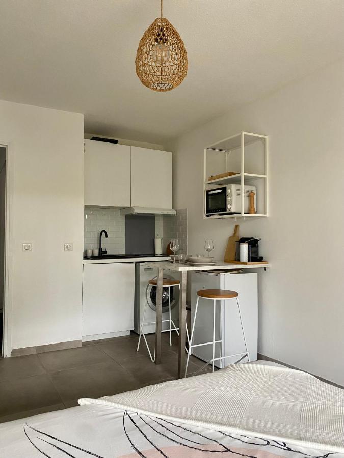 Le Maya - Studio Avec Piscine Antibes Buitenkant foto